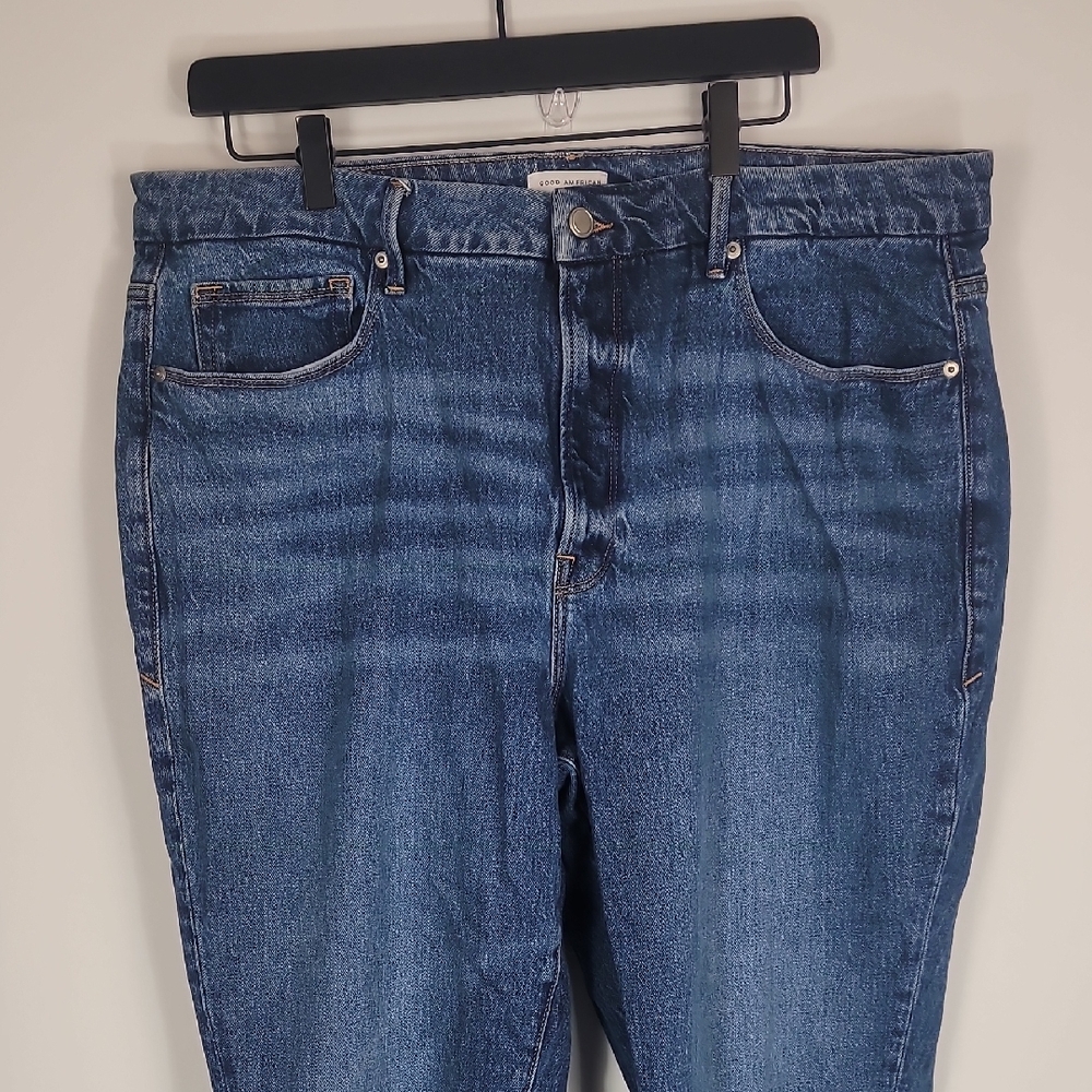 Good American Dark Blue Straight Leg Jeans